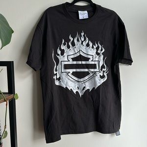 FLAMING BAR & SHIELD TEE